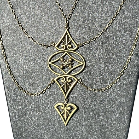 Festoon Necklace Brass Color Metal Filigree Design Three Strands Necklace - Picture 2 of 6